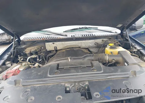 2016 Ford Expedition Xlt z USA, uszkodzony, nr VIN 1FMJU1JT8GEF13206